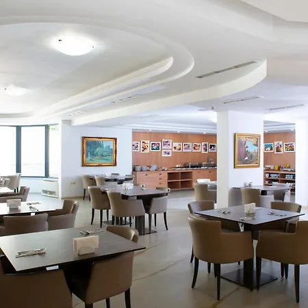 Legends Hotel